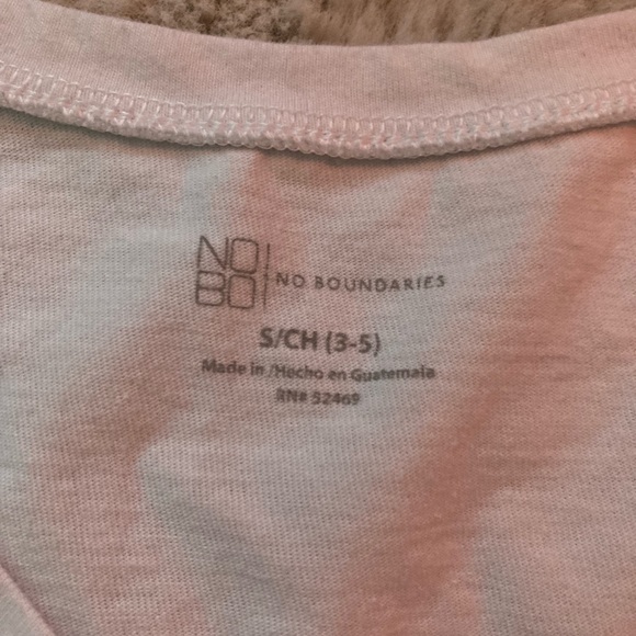 Plain white tee - Picture 2 of 2